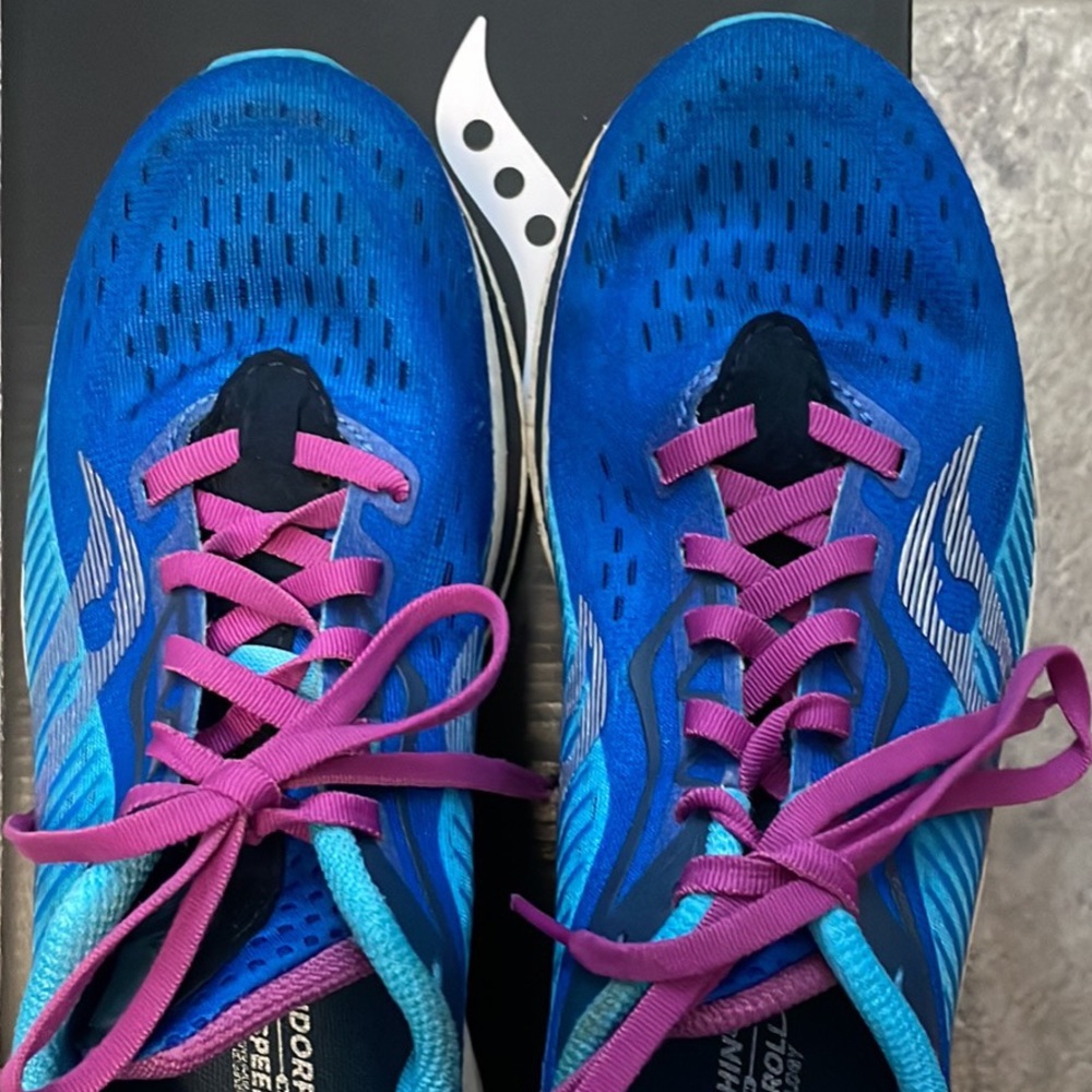 Saucony Speedroll 2. Womens Size 8.5. Worn 3 months. Apprx 250-300 miles.